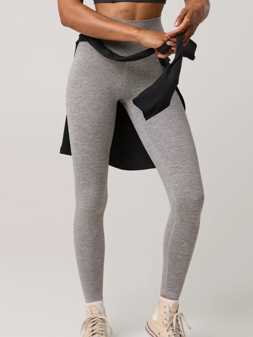 NWT OFFLINE By Aerie The Hugger
High Waisted leggings (size Large)